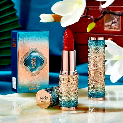 Matte lipstick velvet pearl - matte,